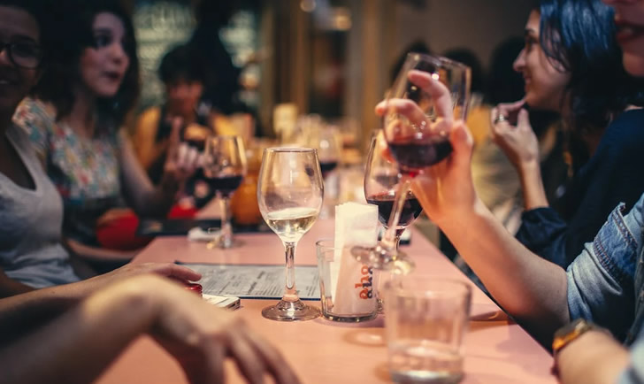 Establecimientos de restauración y bebidas